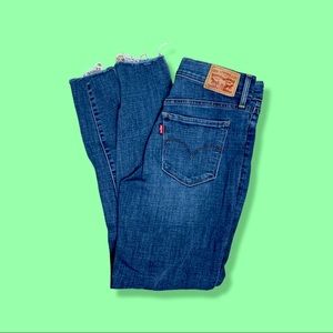 Levi’s 311 Shaping Skinny Ankle Jeans Raw Hem Size 27